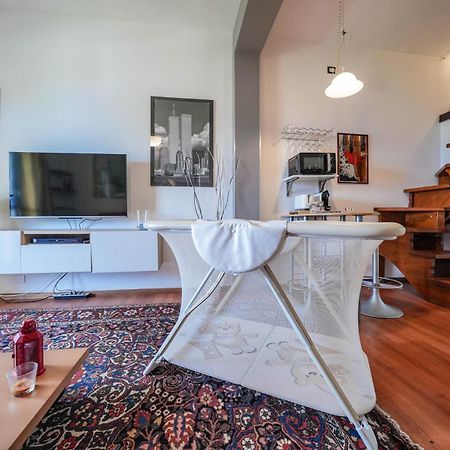 Garda Panoramic House Lejlighed Albisano Eksteriør billede