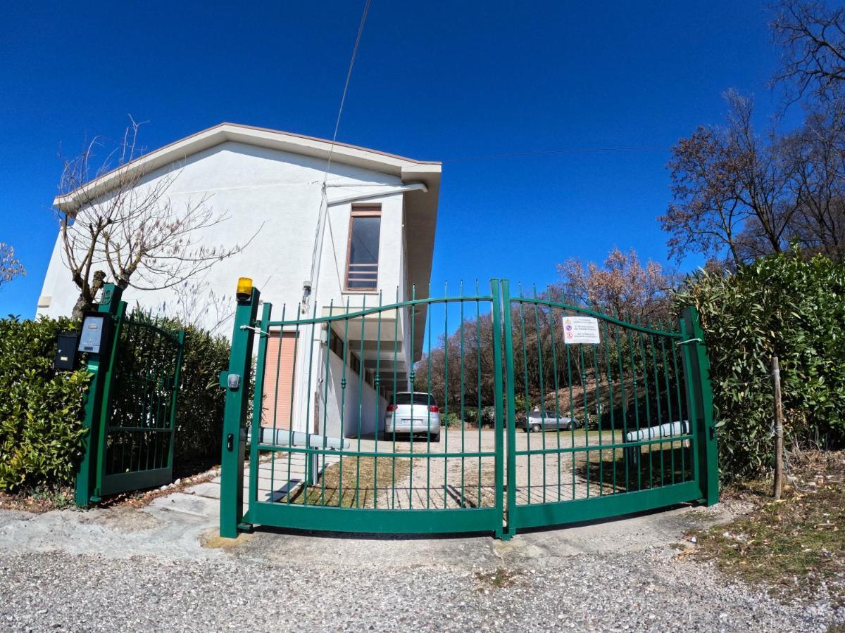Garda Panoramic House Lejlighed Albisano Eksteriør billede
